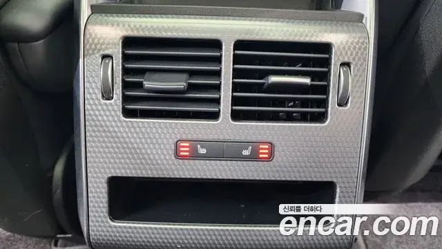 Land Rover Range Rover Sport 2019 — Photo 14/39