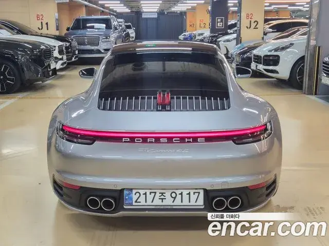 Porsche 911 2024 — Şəkil 7/20