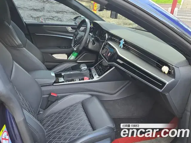Audi S7 2021 — Photo 5/11