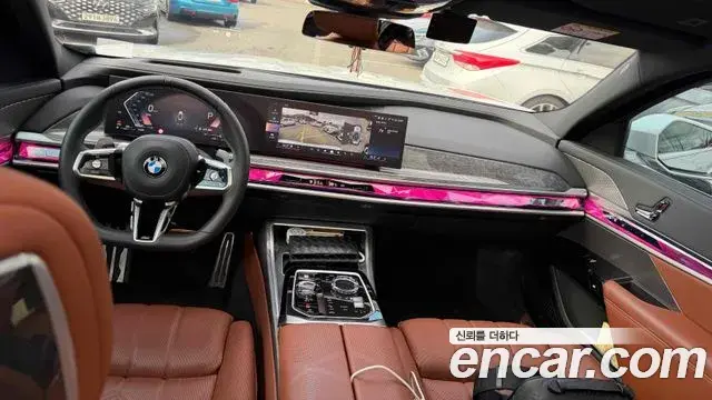 BMW 7 Series 2024 — Photo 9/9