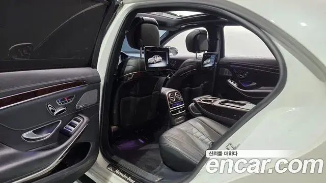 Mercedes-Benz S-Class 2019 — Фото 11/20