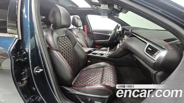 Genesis G70 2022 — Şəkil 12/31