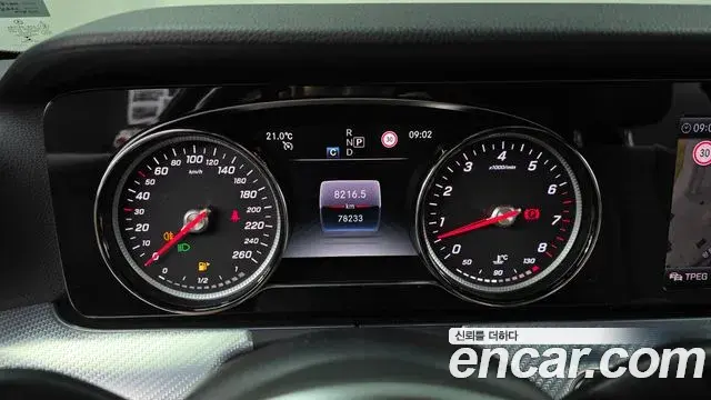 Mercedes-Benz E-Class 2019 — Фото 8/20