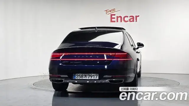Genesis G90 2024 — Photo 17/20