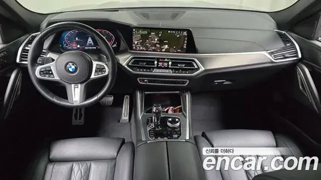 BMW X6 2022 — ფოტო 11/31