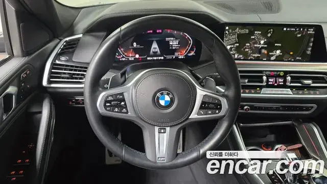 BMW X6 2022 — ფოტო 28/31