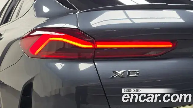 BMW X6 2022 — ფოტო 25/31