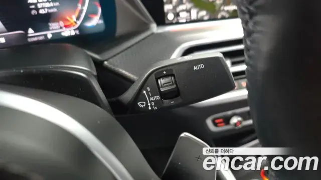 BMW X6 2022 — ფოტო 17/31