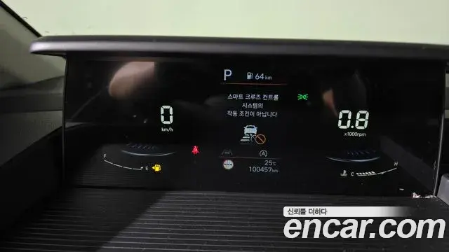 Hyundai Staria 2022 — Photo 8/20