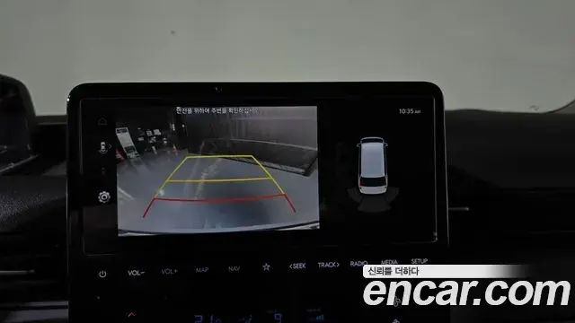 Hyundai Staria 2022 — Photo 14/20