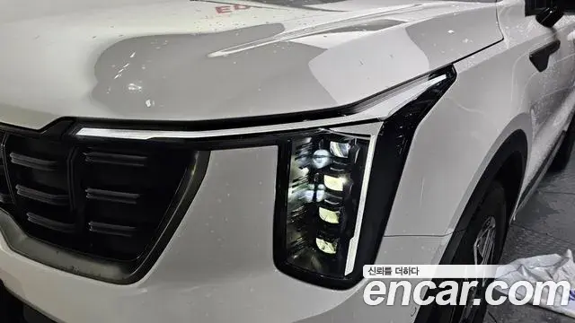 Kia Sorento 2024 — ფოტო 29/32