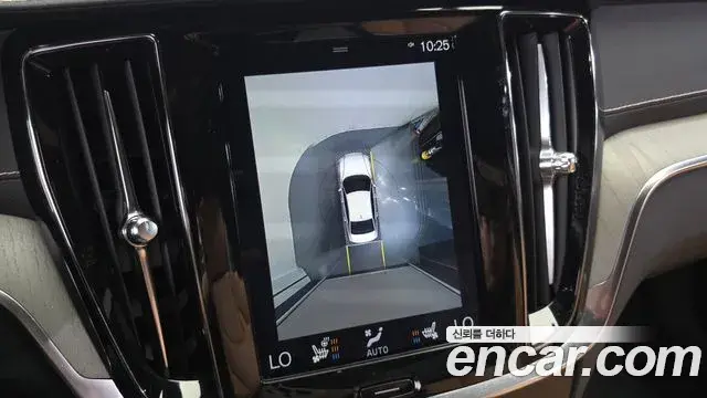 Volvo S60 2019 — Photo 20/20