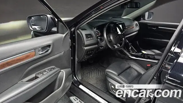Renault Samsung QM6 2020 — ფოტო 7/30