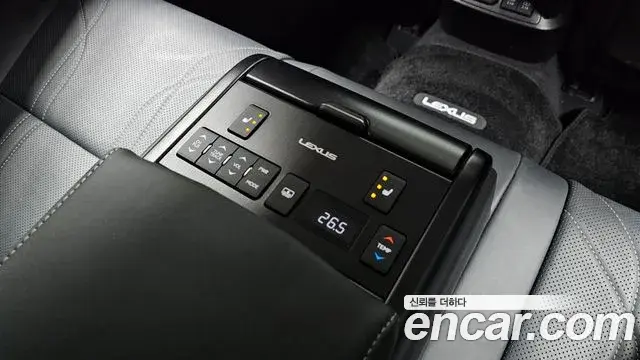 Lexus ES300h 2021 — Şəkil 21/30