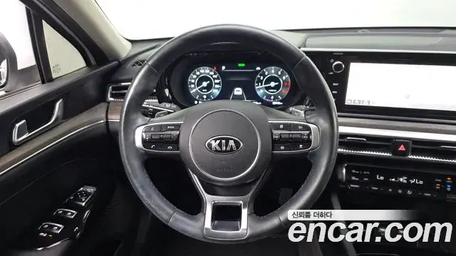 Kia K5 2021 — Фото 14/20
