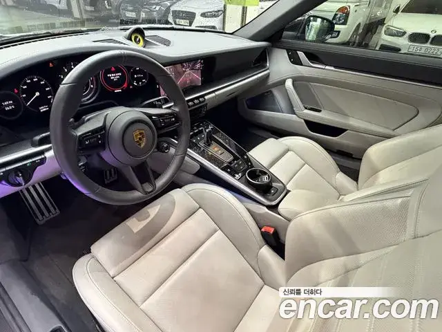 Porsche 911 2022 — Şəkil 2/20
