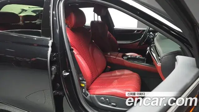 Genesis G80 2023 — Şəkil 20/35