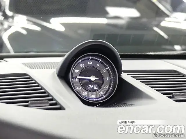 Porsche 911 2020 — Şəkil 13/20