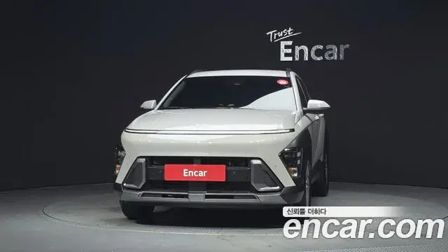 Hyundai Kona 2023 — Фото 3/20