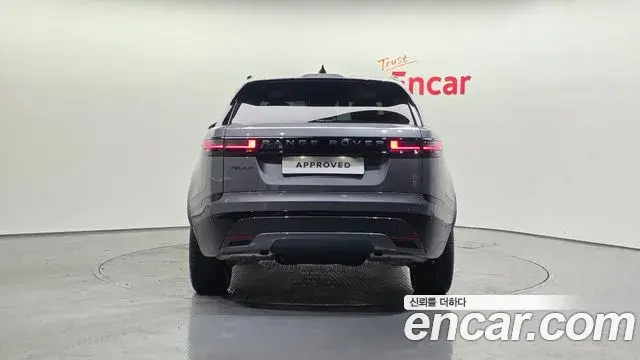 Land Rover Range Rover Velar 2025 — Şəkil 11/20