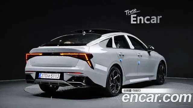 Kia K5 2026 — Şəkil 16/33