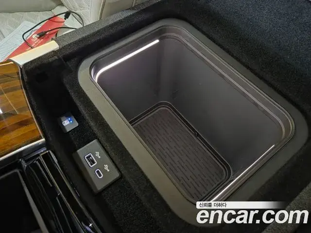 Cadillac Escalade 2025 — Photo 20/20