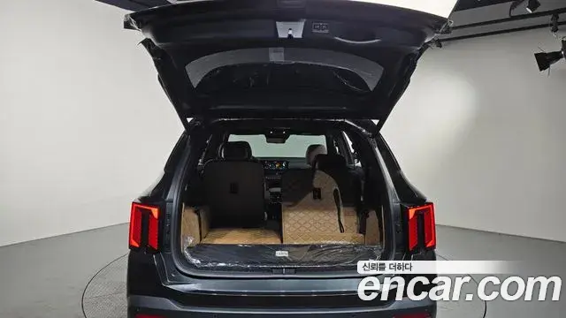 Kia Sorento 2025 — Şəkil 21/35