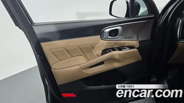 Kia Sorento 2025 — Şəkil 23/35