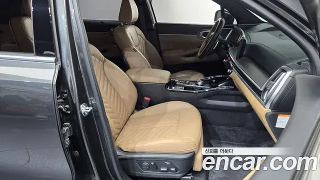 Kia Sorento 2025 — Şəkil 25/35