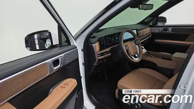 Hyundai Santa Fe 2024 — Photo 19/37