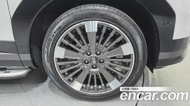 Hyundai Santa Fe 2024 — Photo 31/37