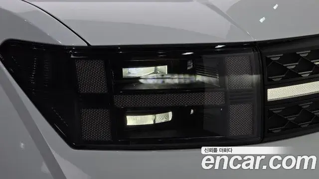 Hyundai Santa Fe 2024 — Photo 21/37