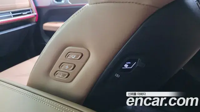 Hyundai Santa Fe 2024 — Photo 24/37