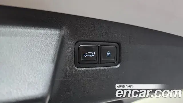 Hyundai Santa Fe 2024 — Photo 23/37