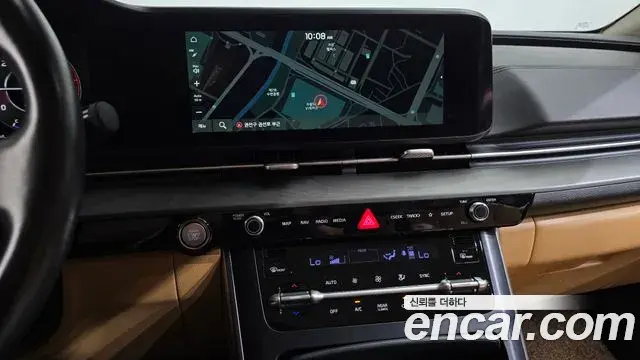 Kia Carnival 2021 — Şəkil 32/34