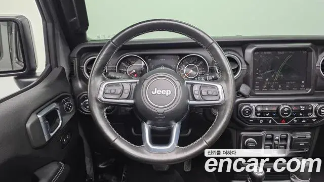 Jeep Wrangler 2023 — Şəkil 31/33