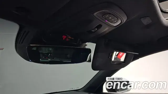 Volvo XC40 2020 — Photo 9/36