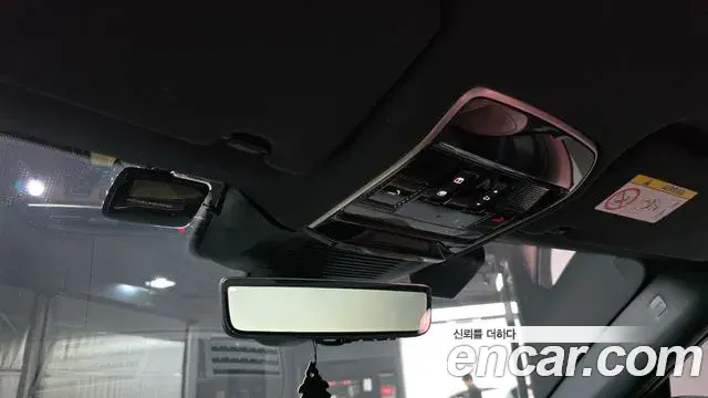 Land Rover Range Rover Sport 2023 — ფოტო 4/32