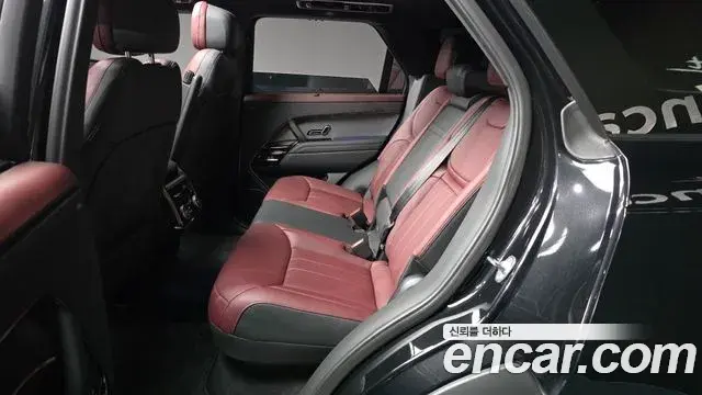 Land Rover Range Rover Sport 2023 — ფოტო 32/32