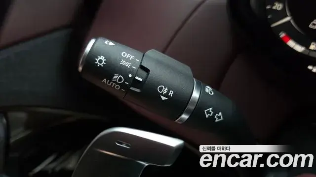 Land Rover Range Rover Sport 2023 — ფოტო 31/32