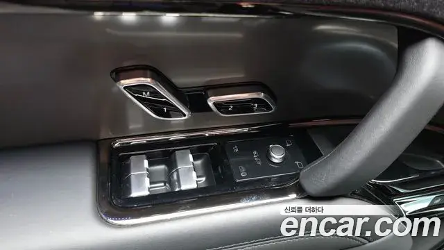 Land Rover Range Rover Sport 2023 — ფოტო 7/32
