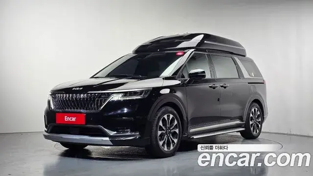 Kia Carnival 2023 — ფოტო 27/37