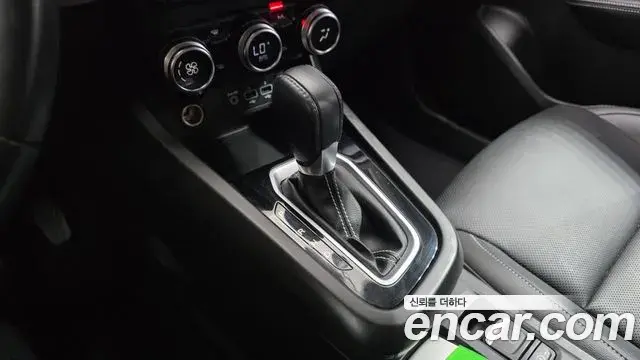 Renault Samsung XM3 2022 — ფოტო 15/32