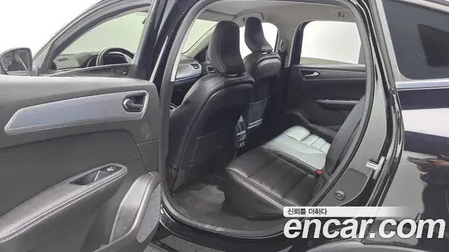 Renault Samsung XM3 2022 — ფოტო 22/32