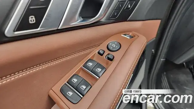 BMW X5 2024 — Photo 31/36