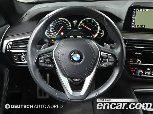 BMW 5 Series 2018 — Şəkil 2/20