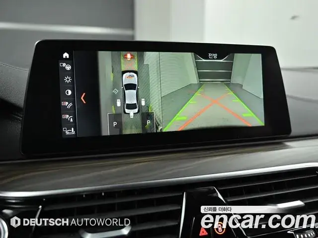 BMW 5 Series 2018 — Şəkil 7/20