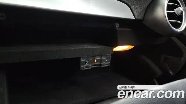 Mercedes-Benz C-Class 2019 — Şəkil 24/32