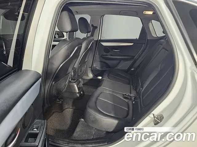 BMW 2 Series Active Tourer 2019 — Şəkil 3/20
