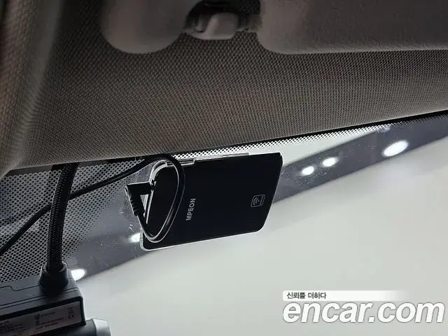 BMW 2 Series Active Tourer 2019 — Şəkil 2/20